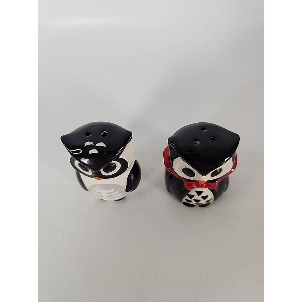 Owl Salt And Pepper Shakers Halloween Black & White Skeleton Vampire Table Decor - Picture 2 of 13